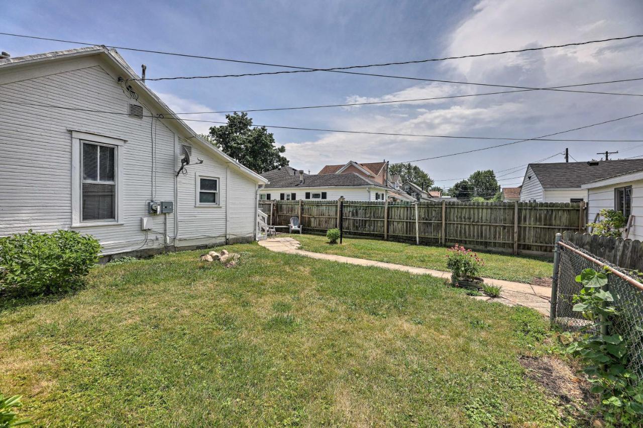 Pet-friendly With Private Yard Hébergement de vacances *